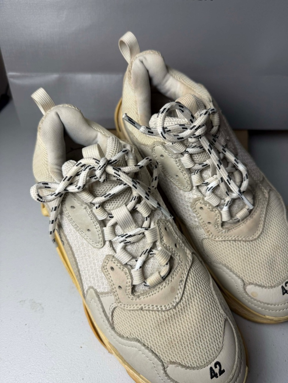 BALENCIAGA TRIPPLE S SNEAKERS WHITE 42 (9 US) IN EXCELLENT CONDITION!! - Picture 3 of 13
